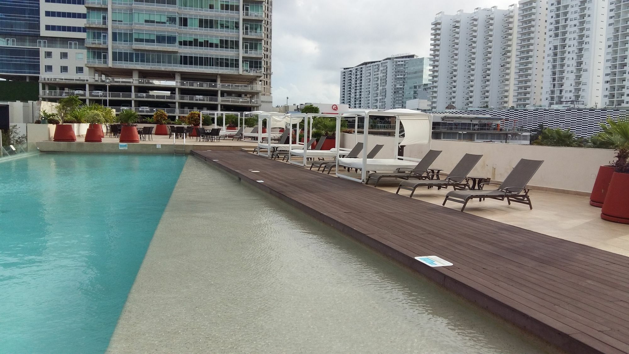 Krystal Urban Cancun & Beach Club Luaran gambar